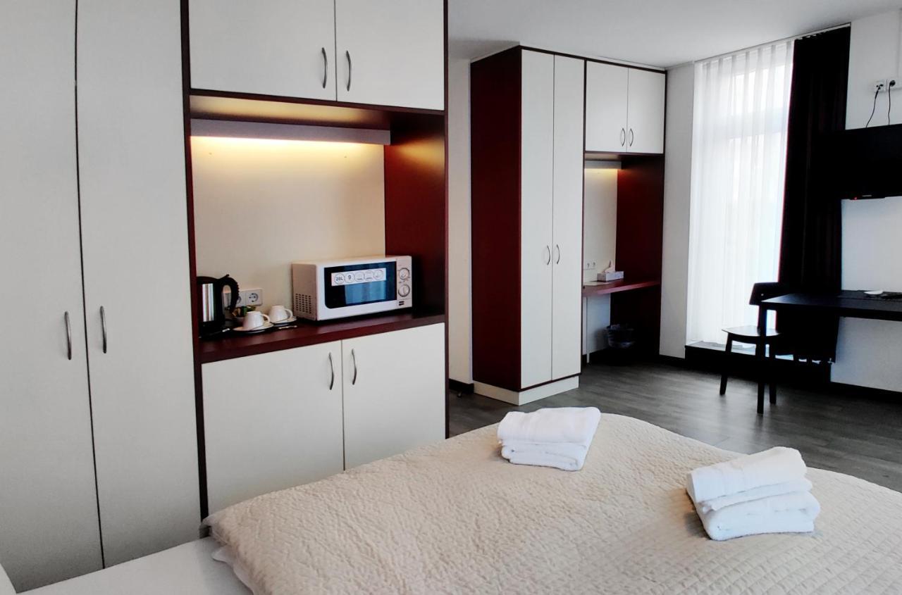 6 Rooms Apartments Berlin Exterior photo